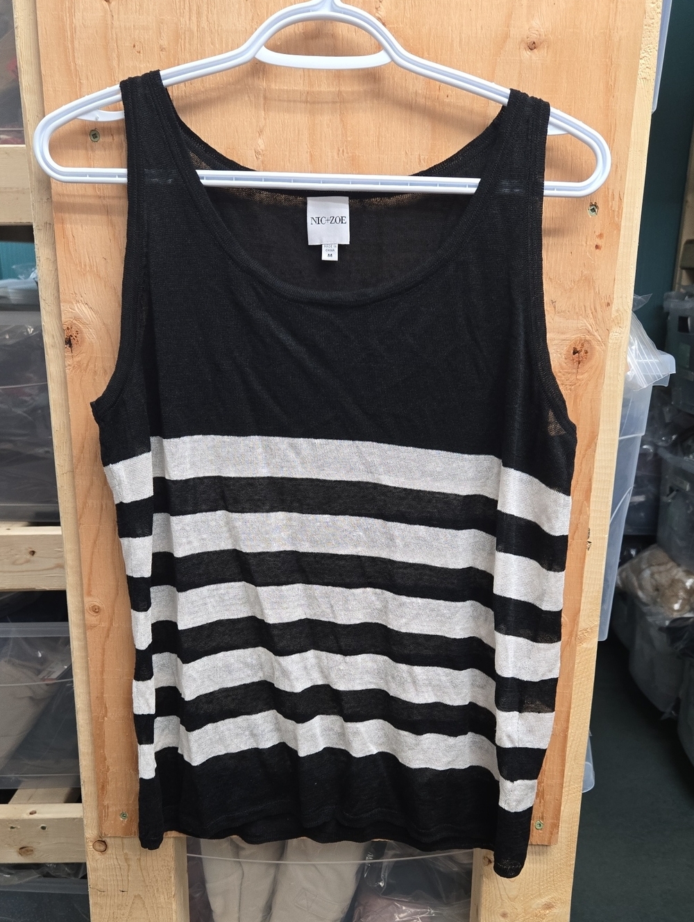 Nic + Zoe Size M Black and White Striped Linen Blend Tank Top